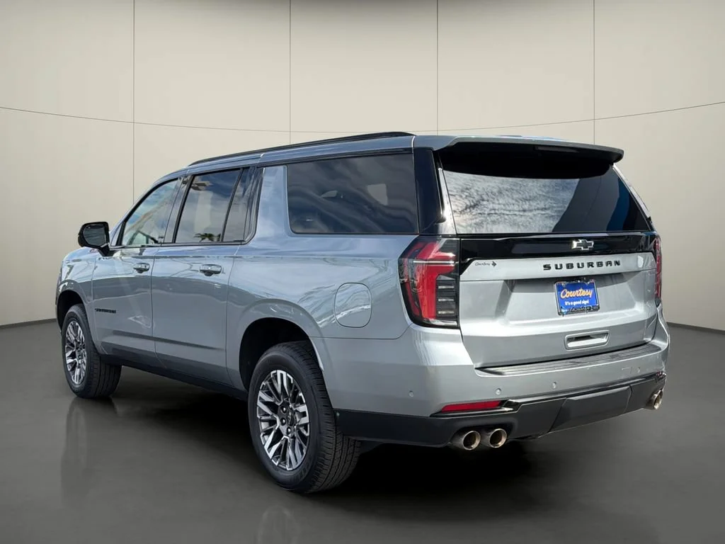 Used 2025 Sterling Gray Metallic Chevrolet Z71 image 5