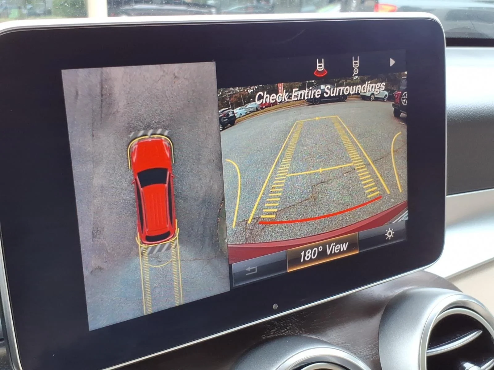 Used 2018 designo Cardinal Red Metallic Mercedes-Benz GLC 300 image 19