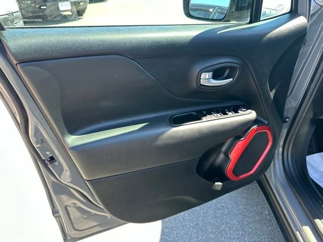 Used 2023 Gray Jeep Trailhawk image 14