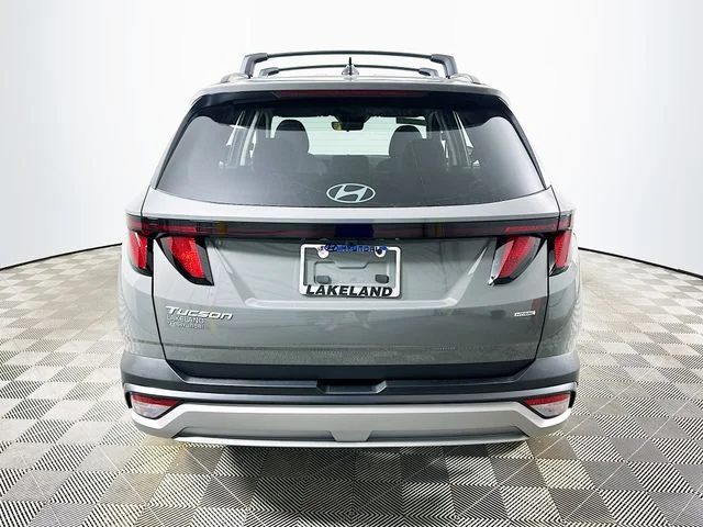 New 2026 Gray Hyundai SEL image 4