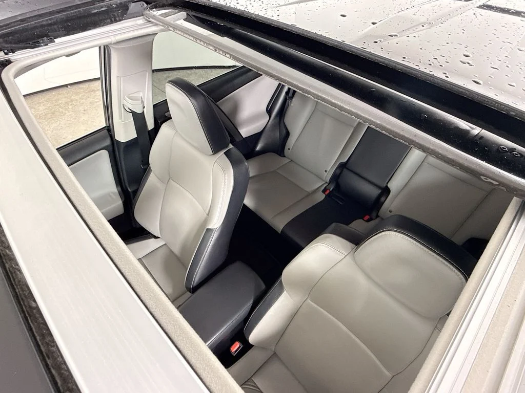 Used 2016 Black Sand Pearl Toyota Limited image 22