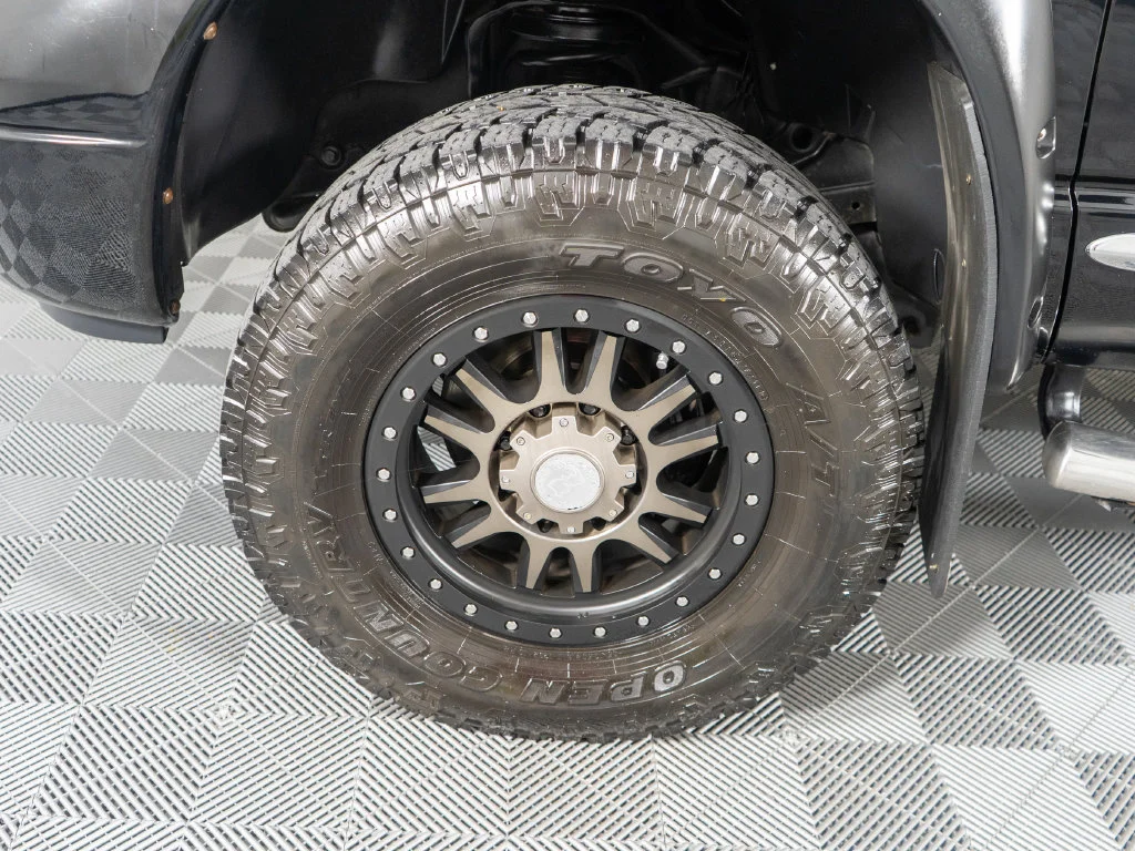 Used 2006 Black Dodge Laramie image 25