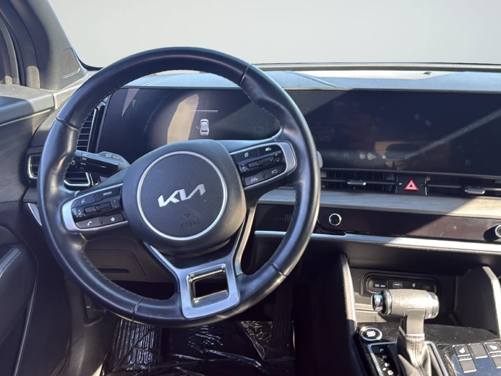 Used 2024 Gray Kia X-Line image 9