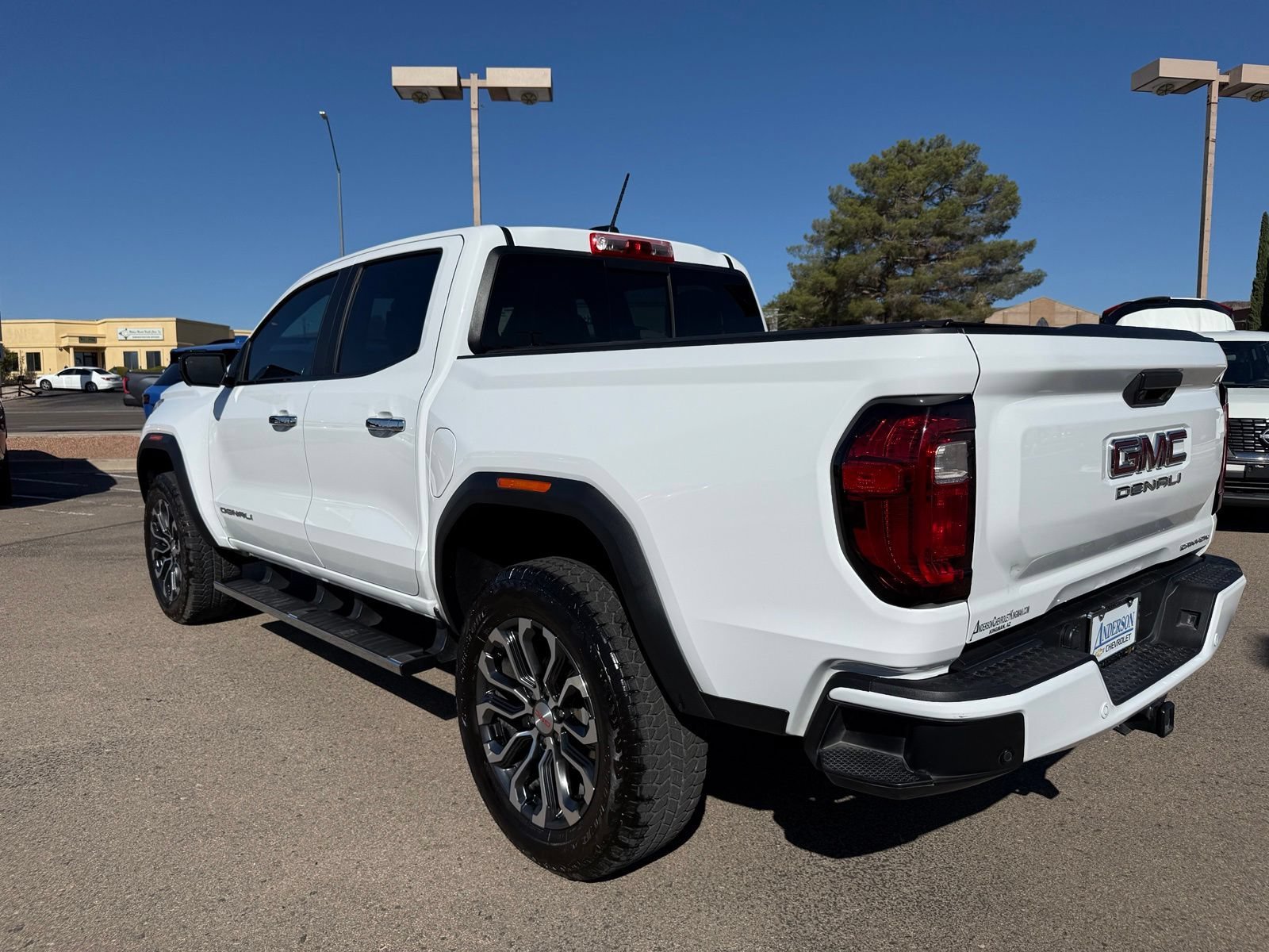 2024 GMC Canyon Denali - Photo 10