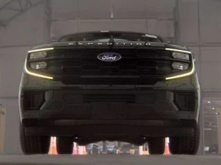Used 2025 Black Ford Active image 3