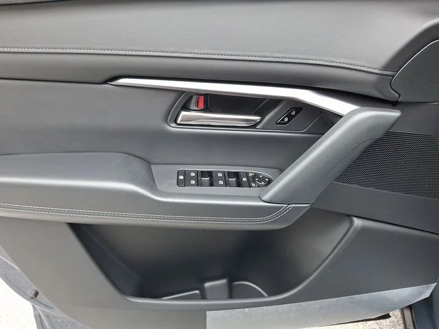 New 2026 Gray Mazda 2.5 S Select image 9