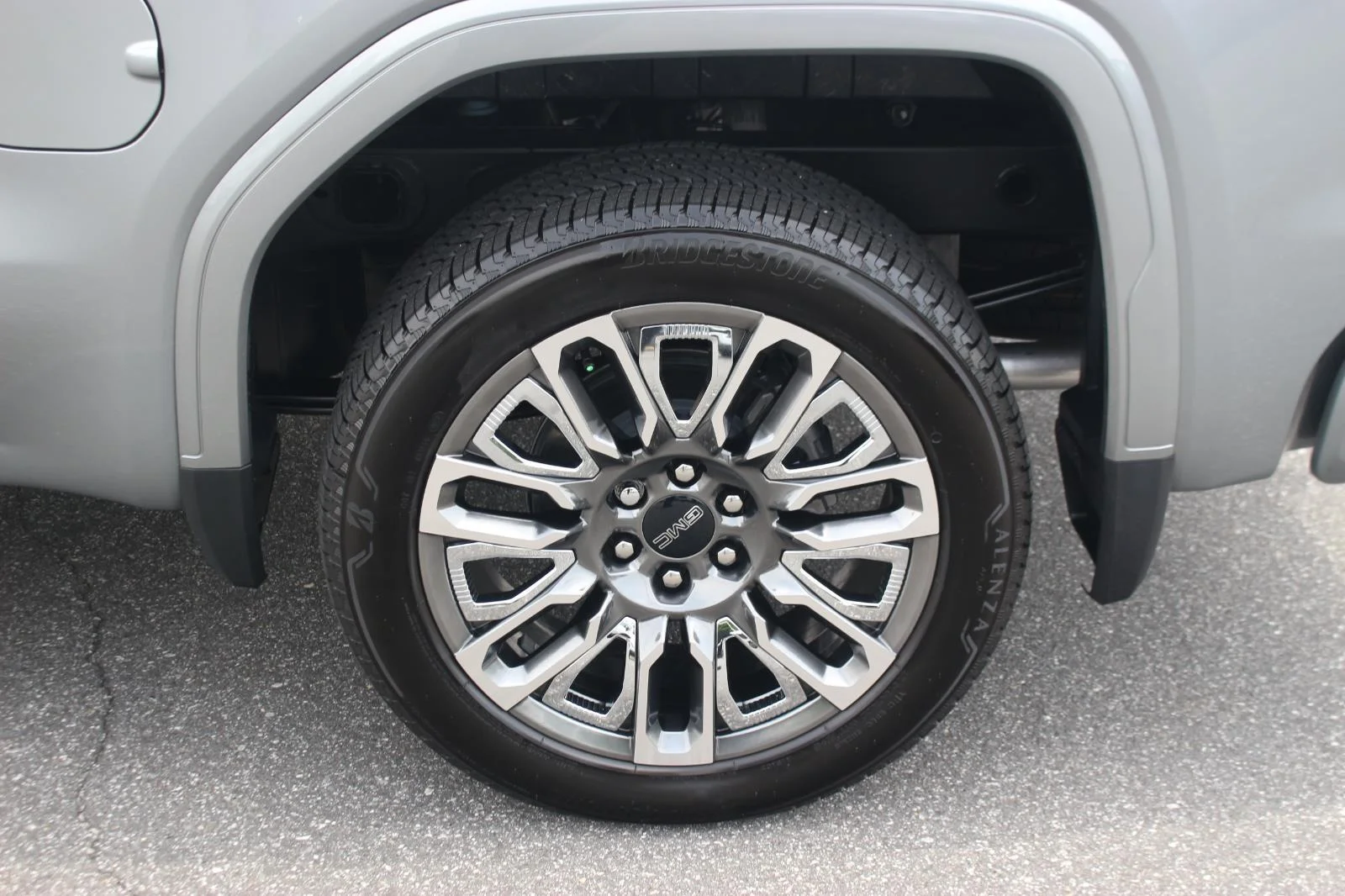 Used 2025 Sterling Metallic GMC Denali Ultimate image 23
