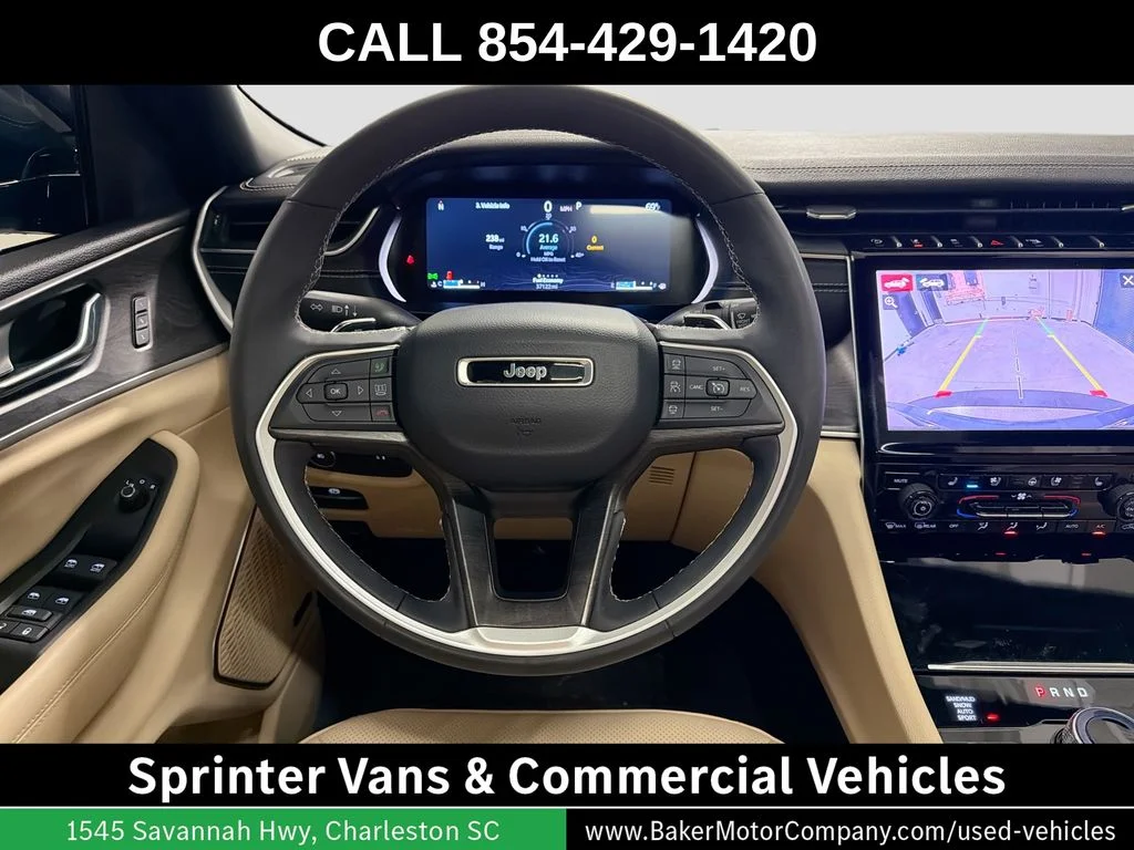 Used 2025 Gray Metallic Jeep Limited image 24