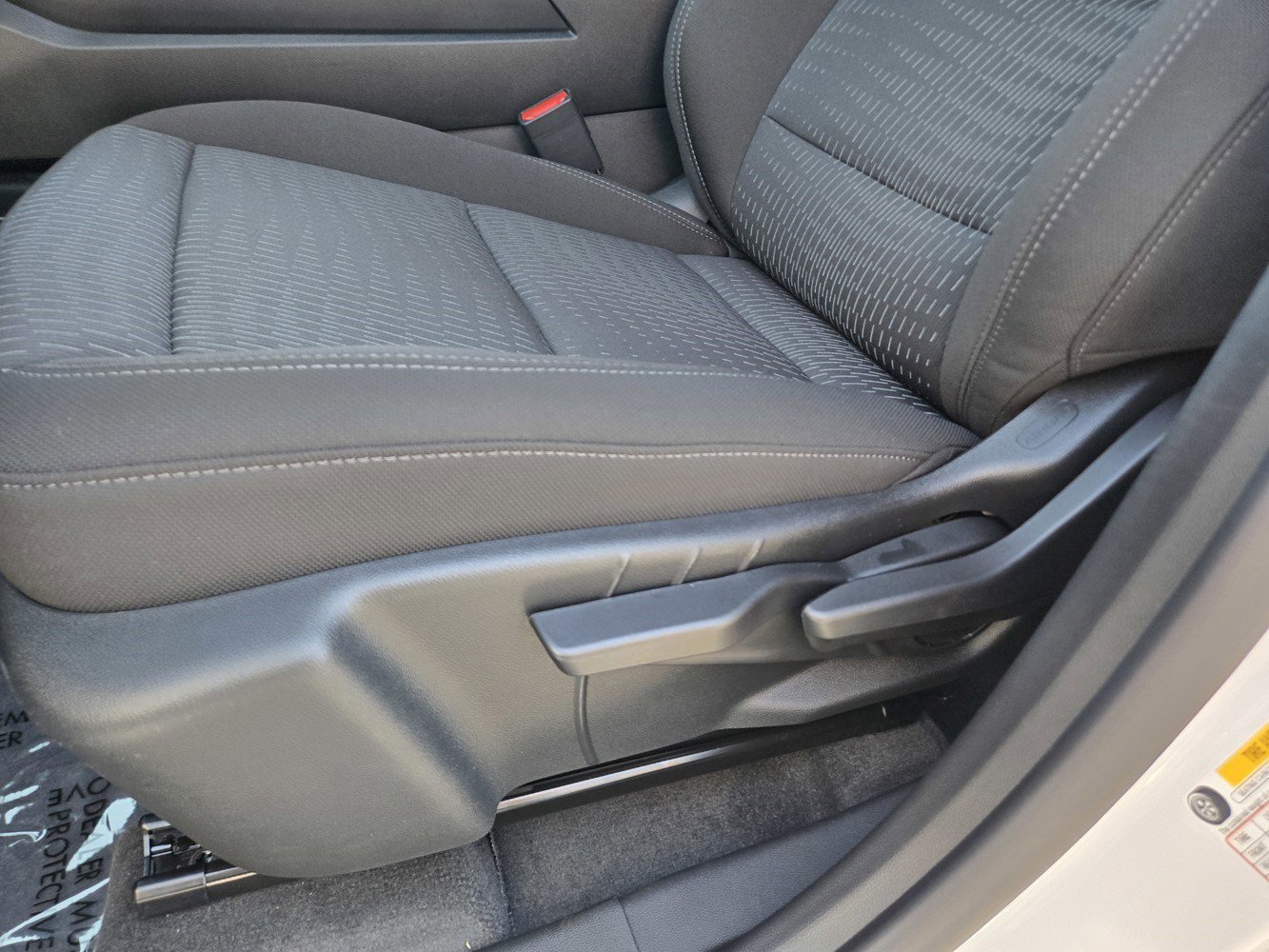 2026 Chevrolet Equinox LT - Photo 15