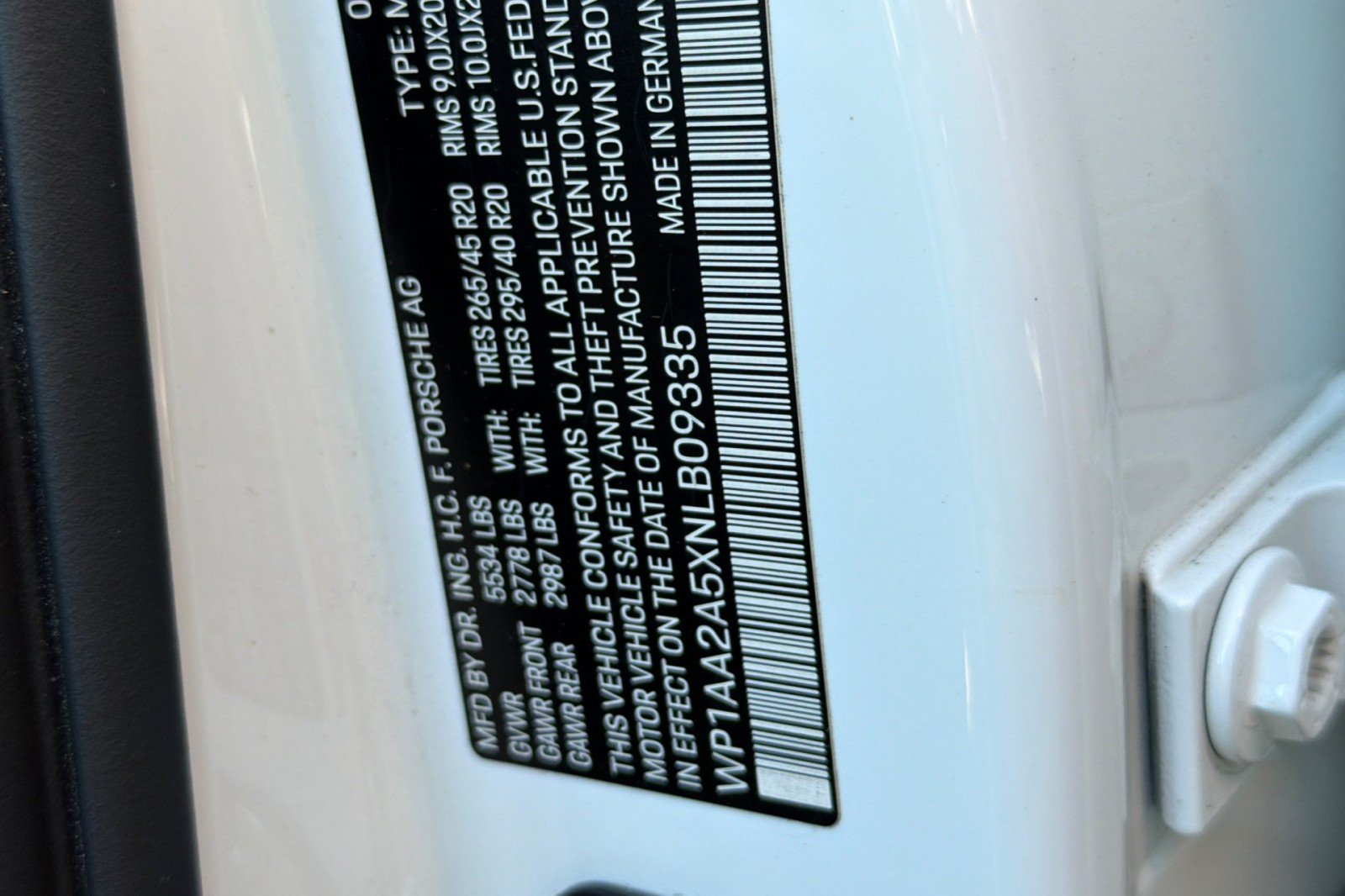 Certified Used 2022 WHITE Porsche  image 29