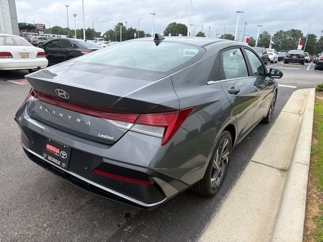 Used 2024 Gray Hyundai Limited image 9