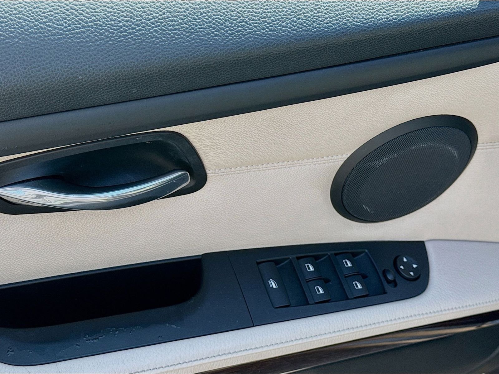 2011 BMW 3 Series 328i - Photo 22