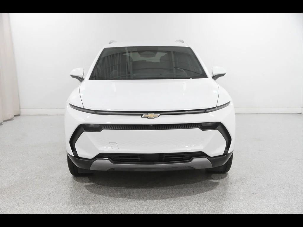 Used 2024 Chevrolet Equinox EV LT with VIN 3GN7DLRPXRS271455 for sale in Mentor, OH