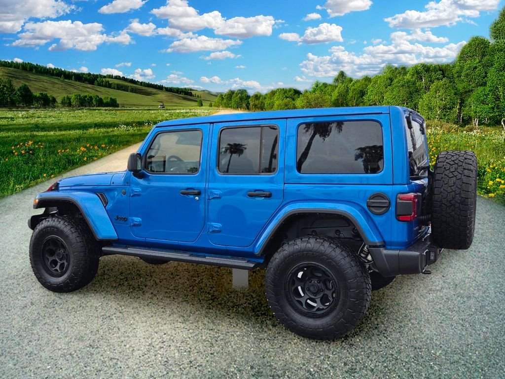 New 2025 Hydro Blue Pearl-Coat Exterior Paint Jeep Sahara image 4
