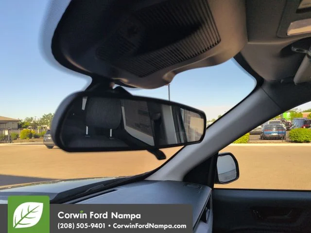 New 2026 Carbonized Gray Metallic Ford XLT image 21