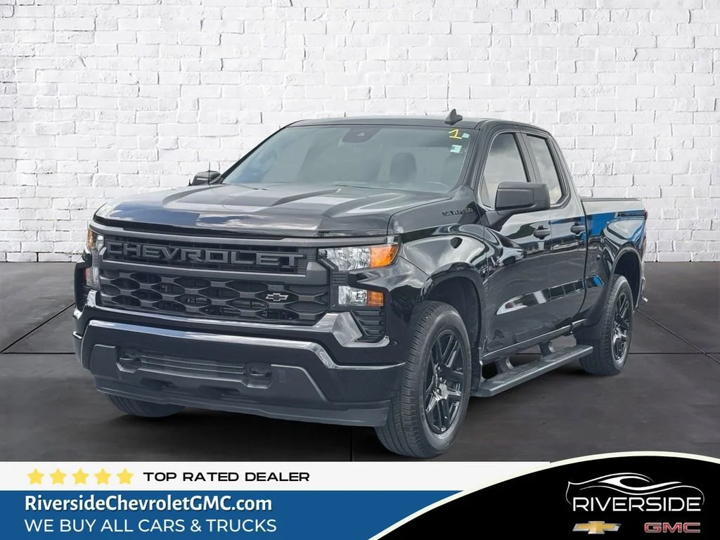 2023 Chevrolet Silverado 1500 Custom Double Cab Std Box's photo