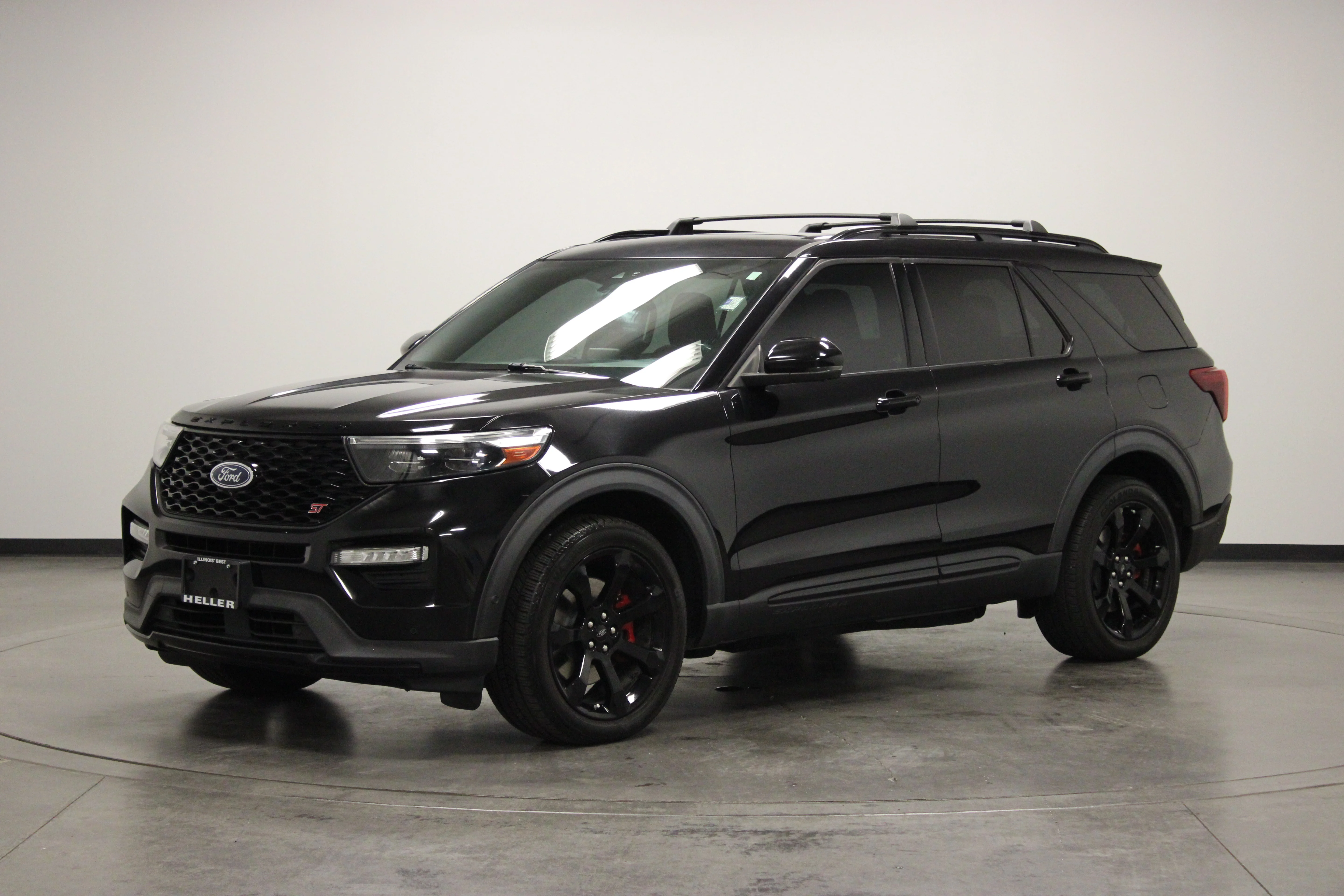 Used 2020 Black Metallic Ford ST image 4