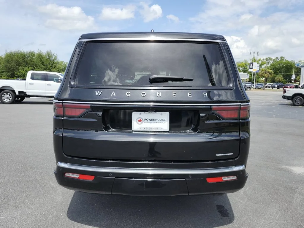 Used 2024 Black Jeep Series II image 4