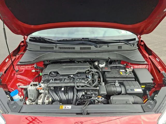 Used 2023 Red Hyundai SEL image 29