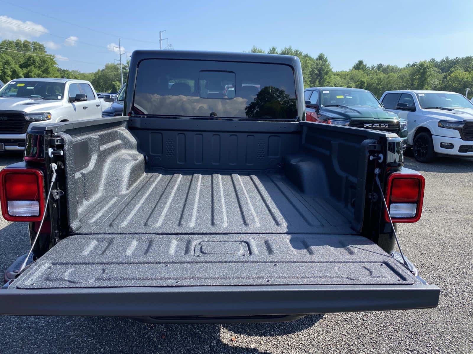 New 2026 Black Clearcoat Jeep Sahara image 5