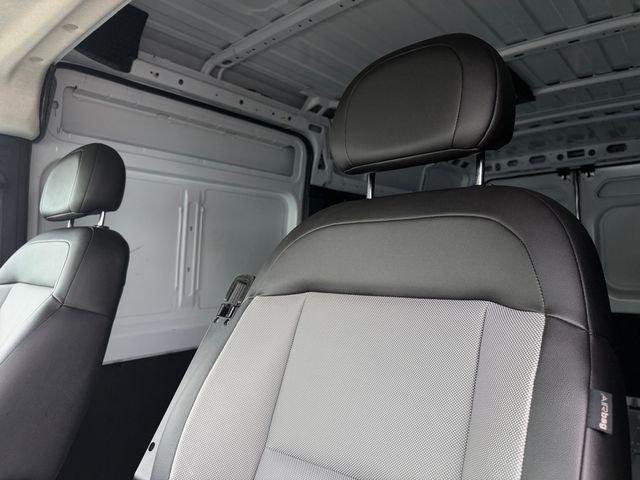 Used 2026 White RAM TRADESMAN image 16
