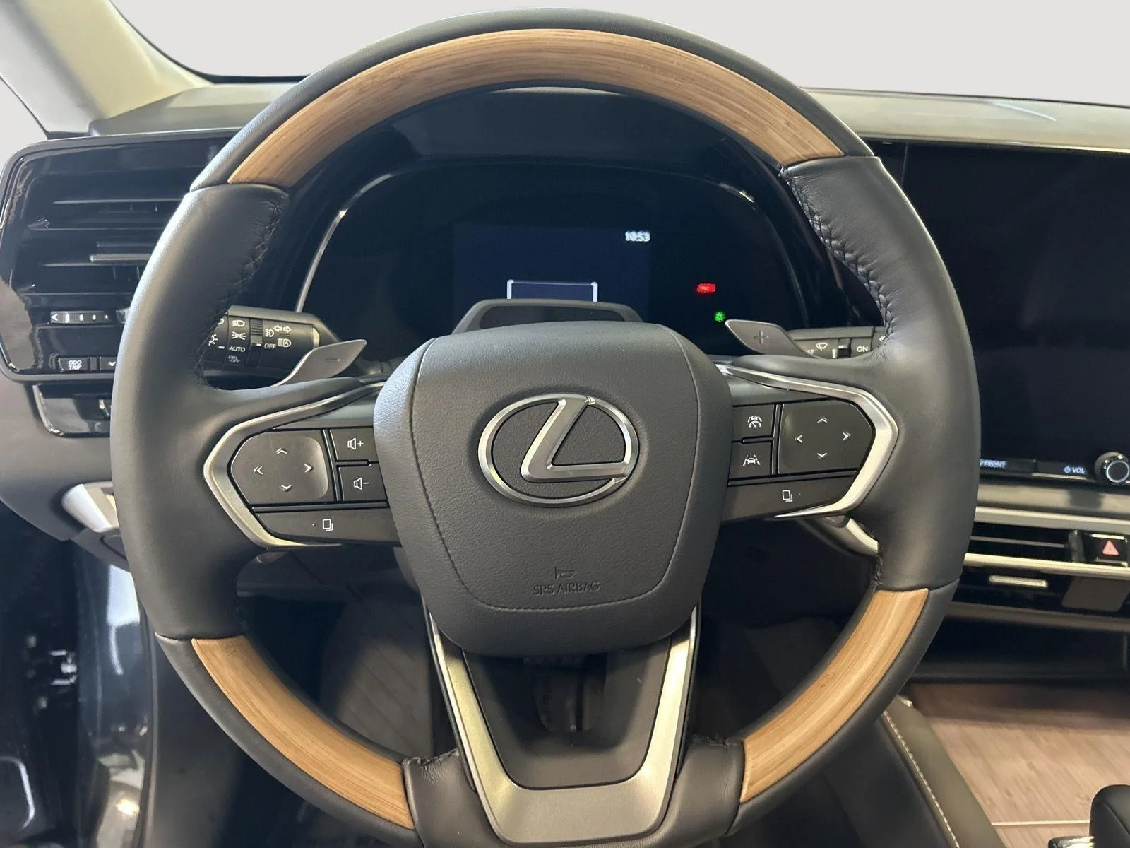 Used 2024 Caviar Lexus RX 350 Luxury image 17