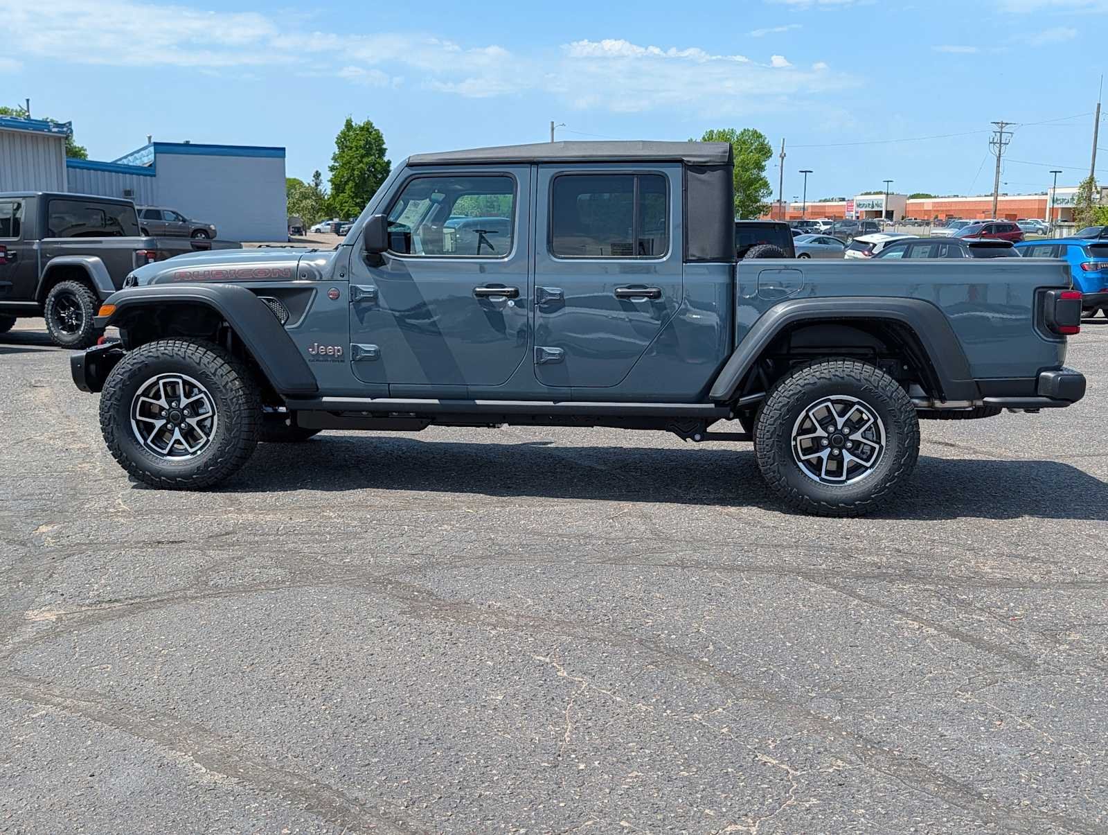New 2026 Anvil Clear-Coat Exterior Paint Jeep Shadow Ops image 4