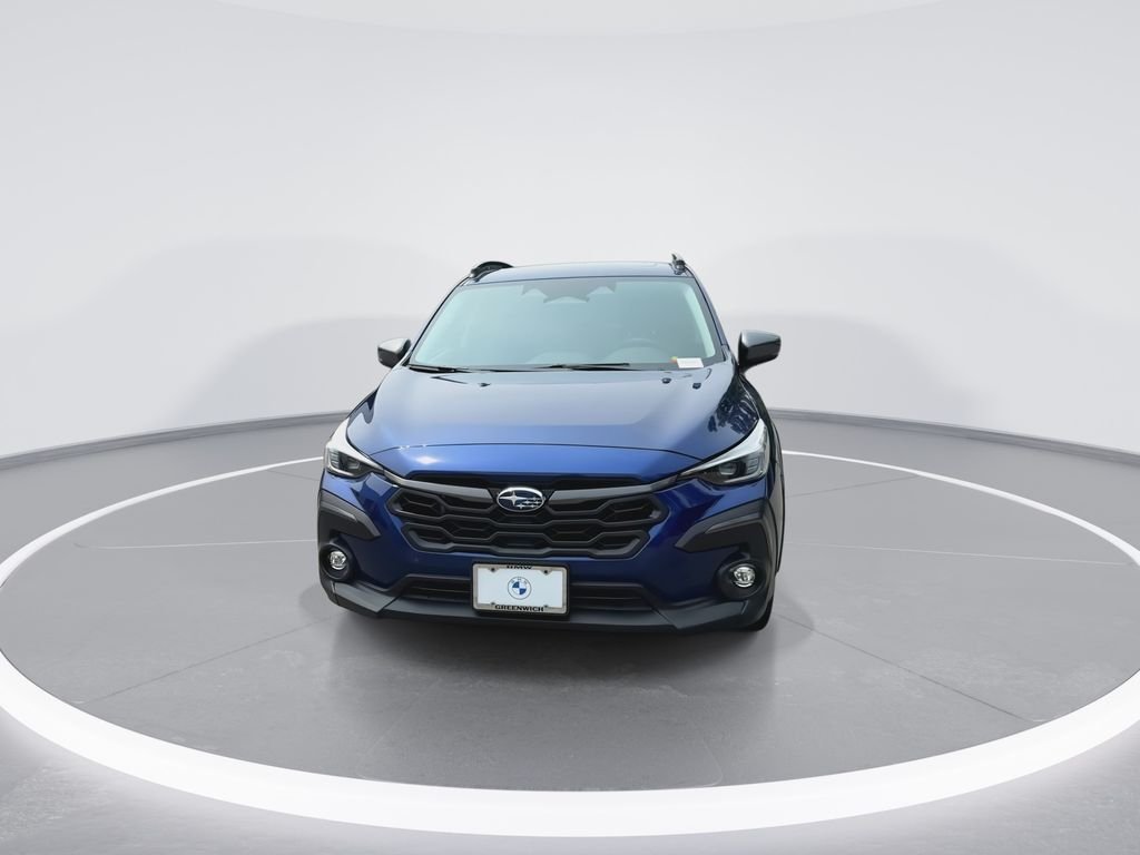 Used 2025 Sapphire Blue Pearl Subaru Limited image 3