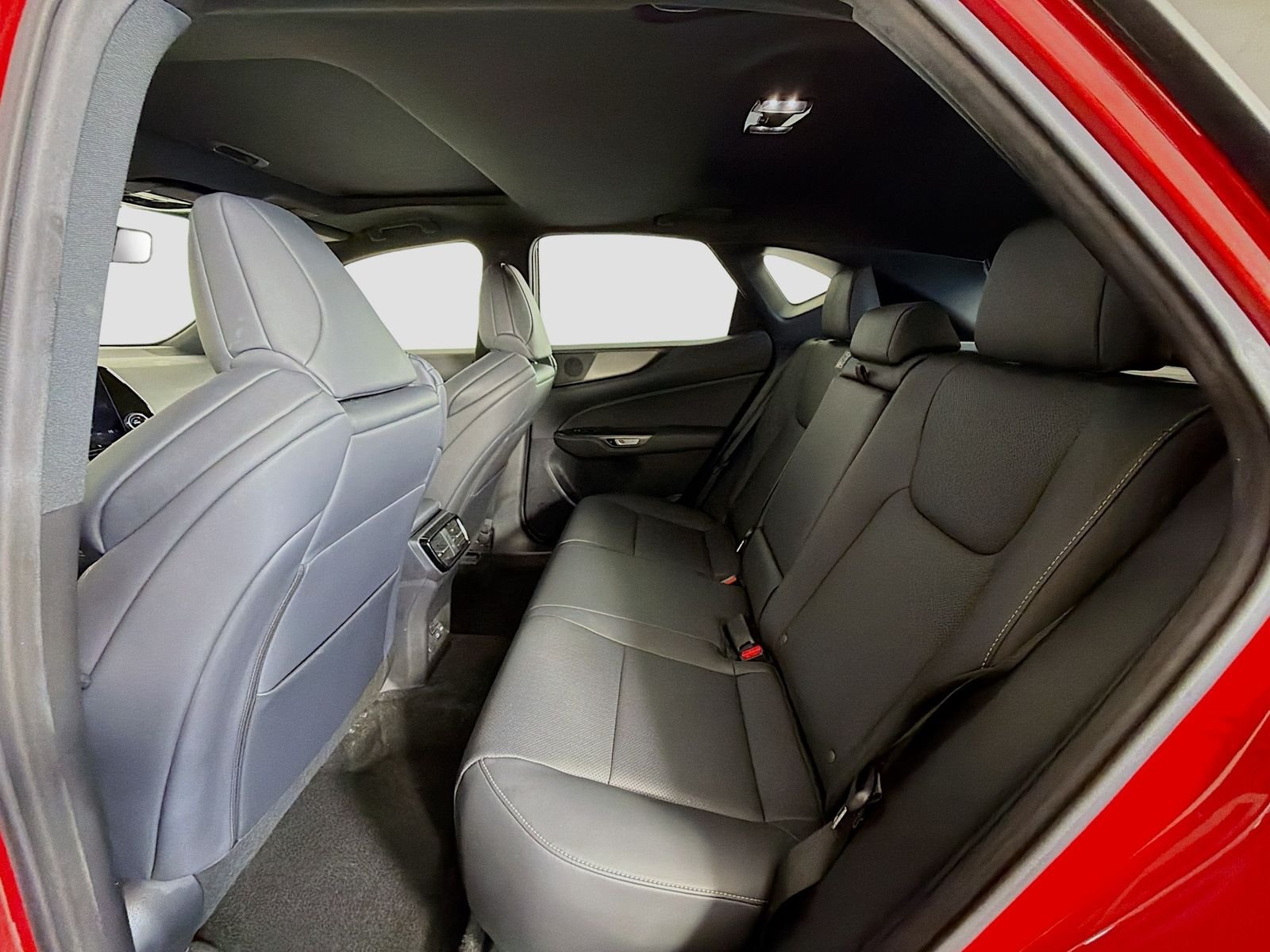 Used 2022 Red Line Lexus 350 F SPORT Handling image 27