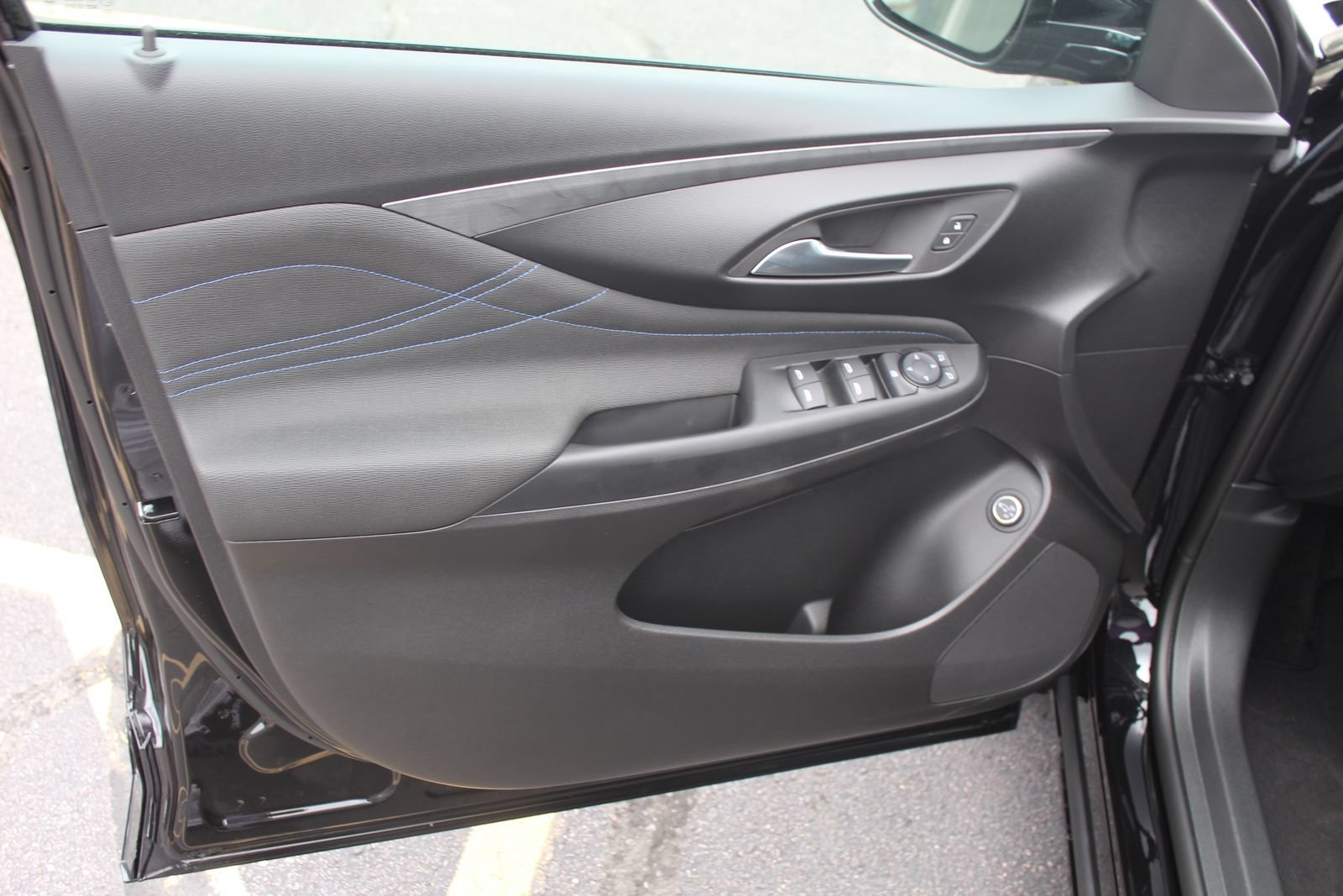 New 2026 Ebony Twilight Metallic Buick Sport Touring image 10