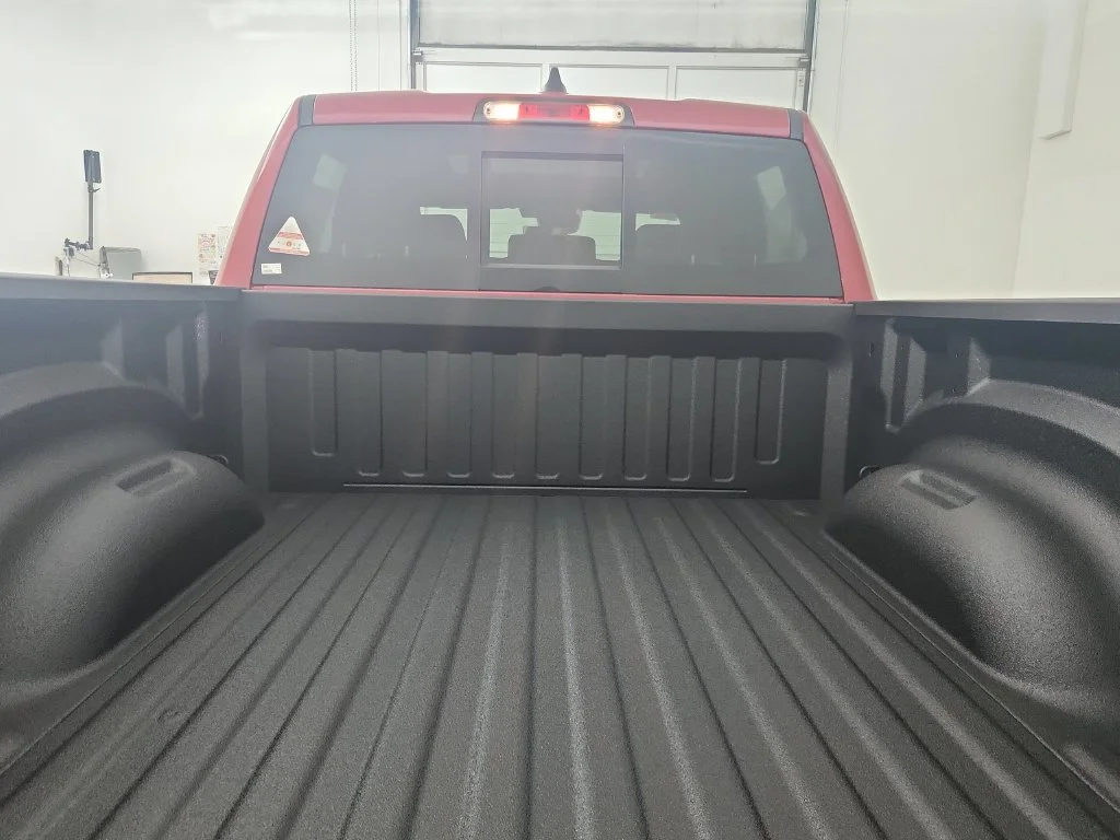 New 2026 Molten Red Pearl-Coat Exterior Paint RAM Laramie image 33