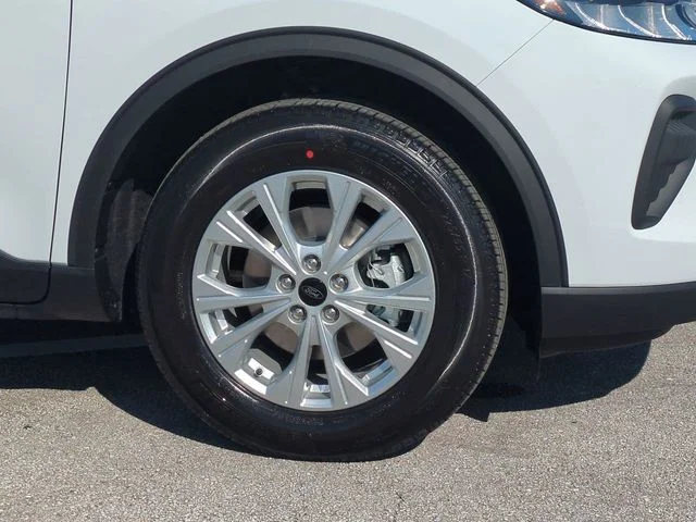 New 2026 Oxford White Ford Active® image 11