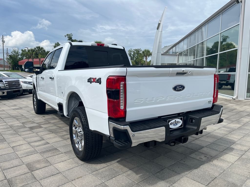 Used 2024 Oxford White Ford Lariat image 4