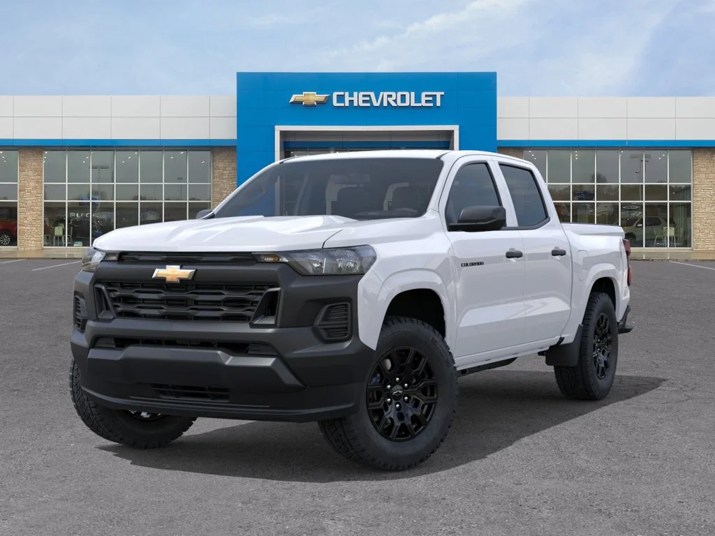 New 2026 Summit White Chevrolet WT image 6