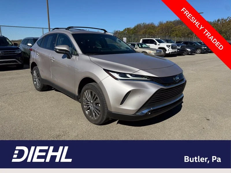 Used 2023 Silver Toyota XLE image 1