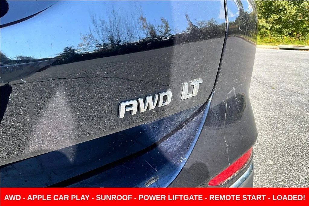 Used 2020 Blue Chevrolet LT image 30