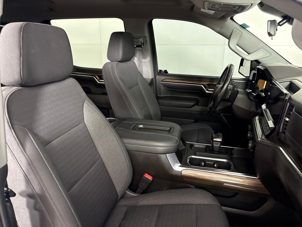 Used 2022 Blue Chevrolet RST image 26