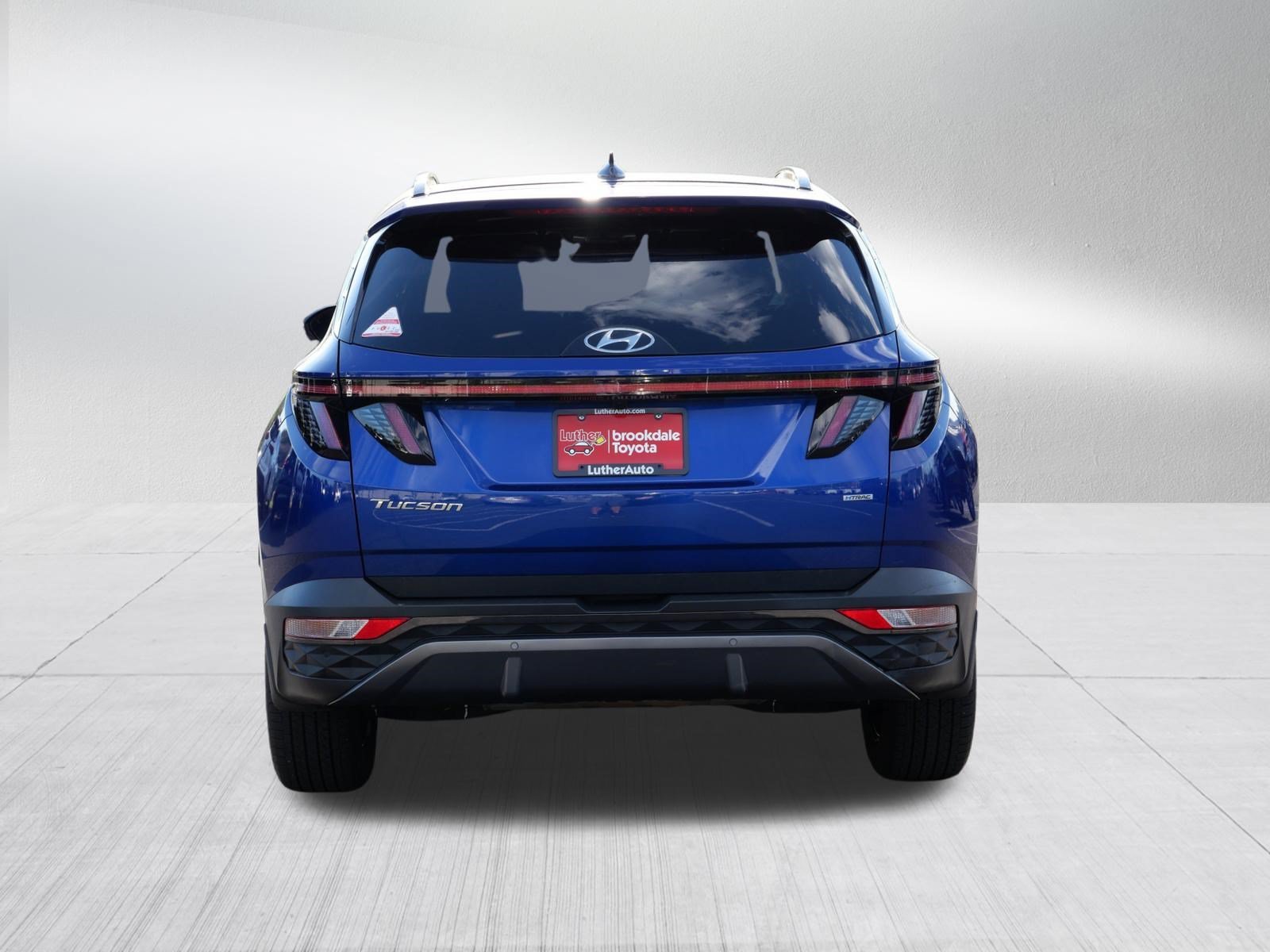 Used 2023 Intense Blue Hyundai Limited image 6