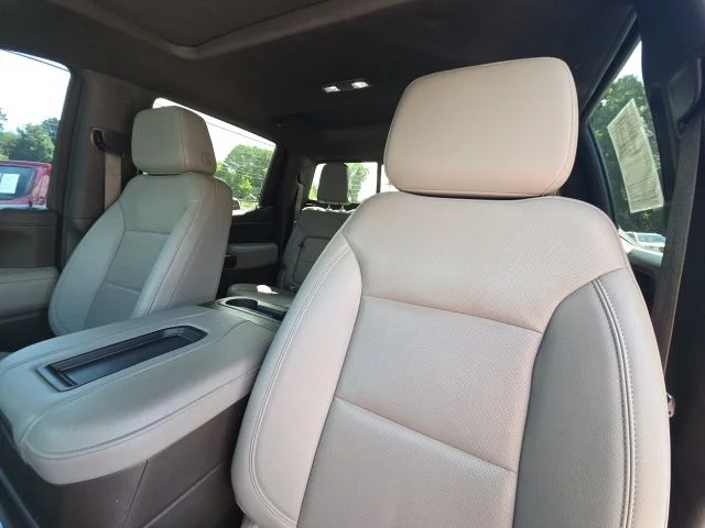 Used 2021 White GMC SLT image 24