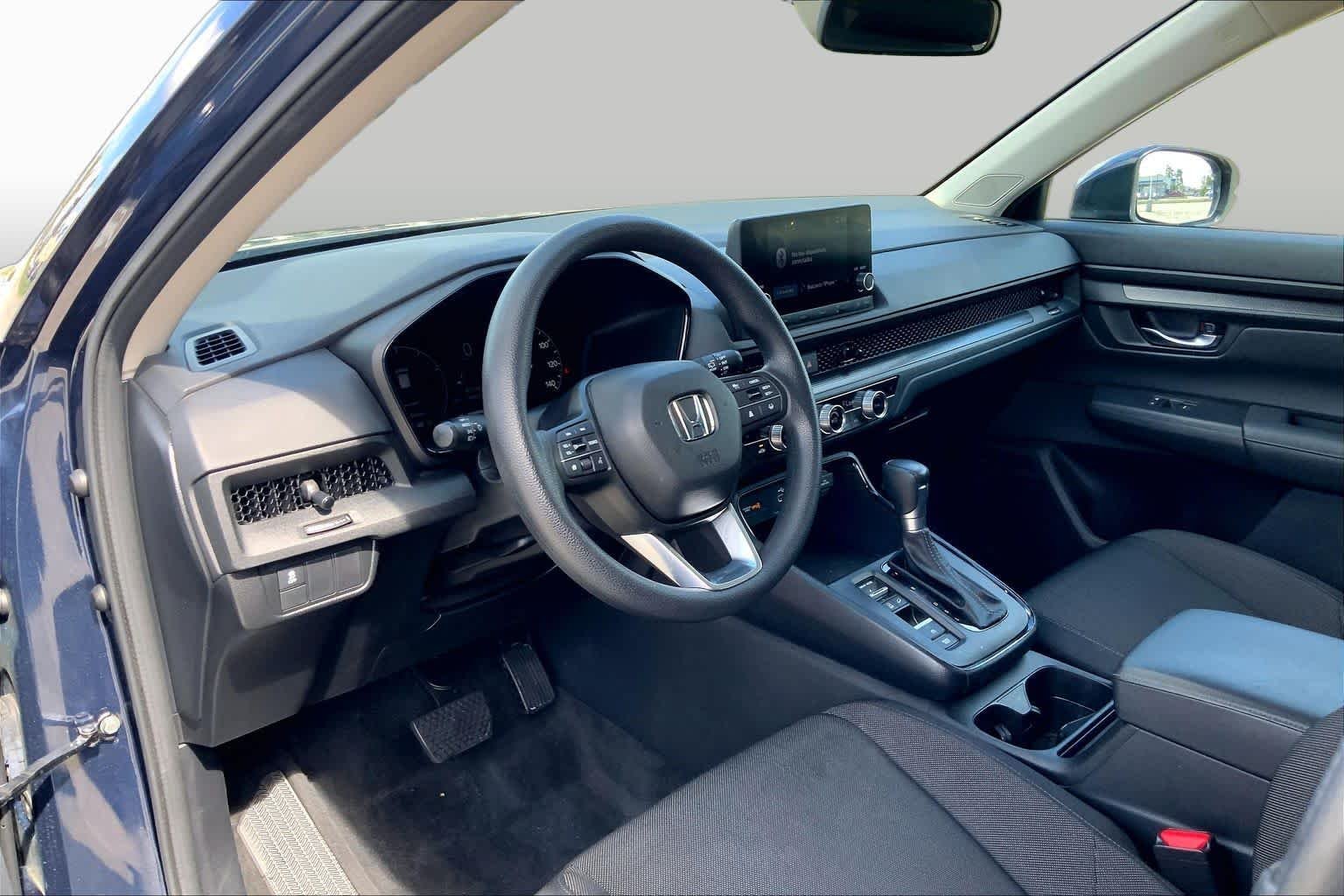 Used 2025 Canyon River Blue Metallic Honda EX image 17