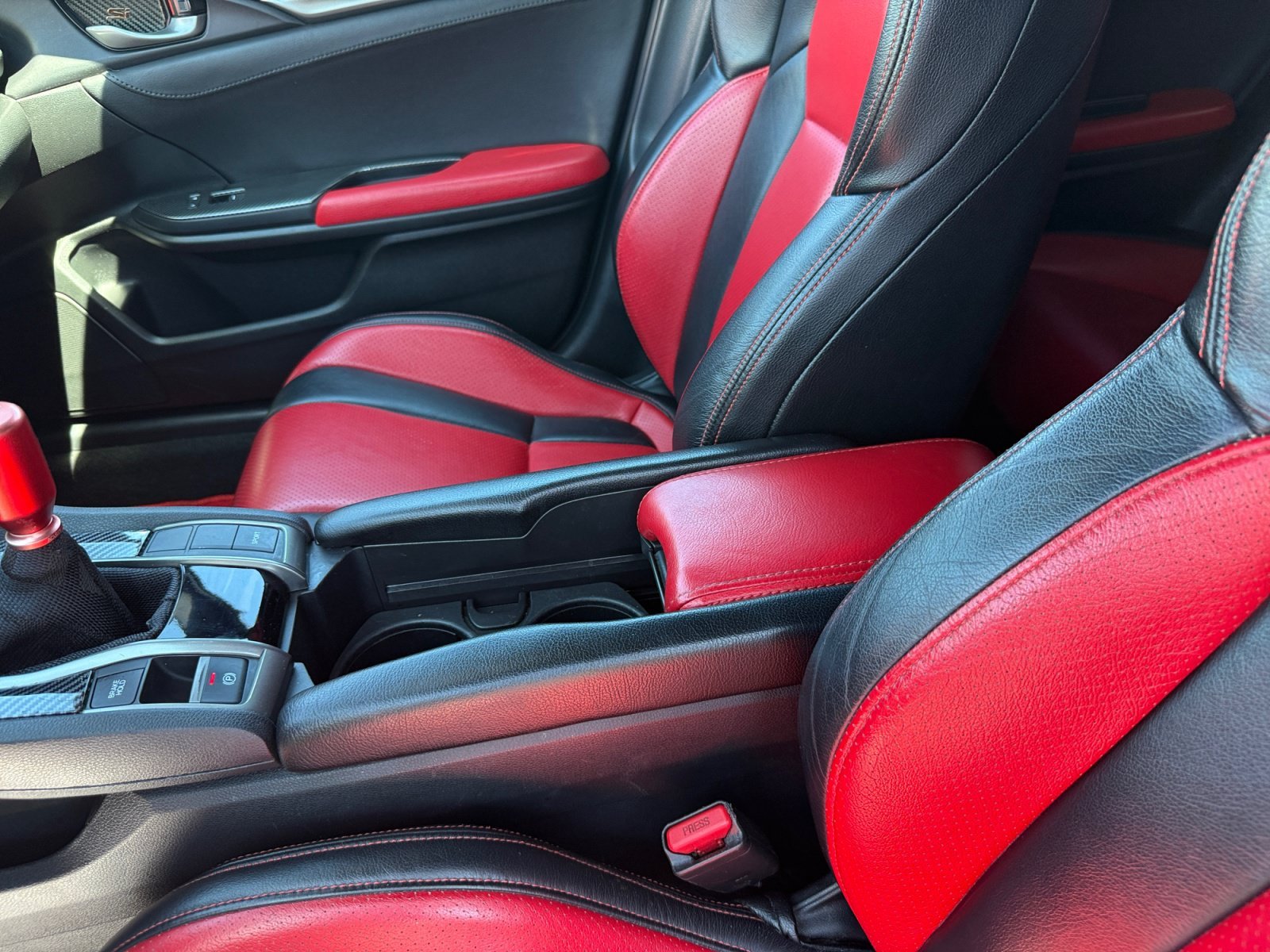 Used 2020 White / Black Honda Si image 14