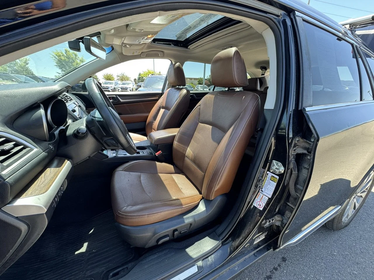 Used 2017 Crystal Black Silica Subaru Touring image 14