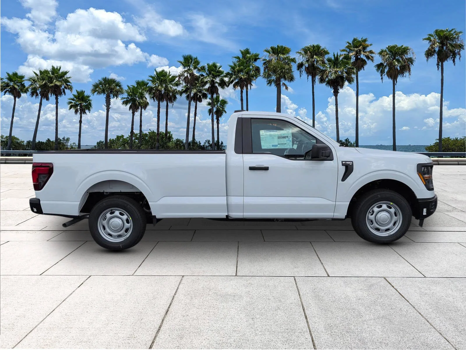 New 2026 Oxford White Ford XL image 3