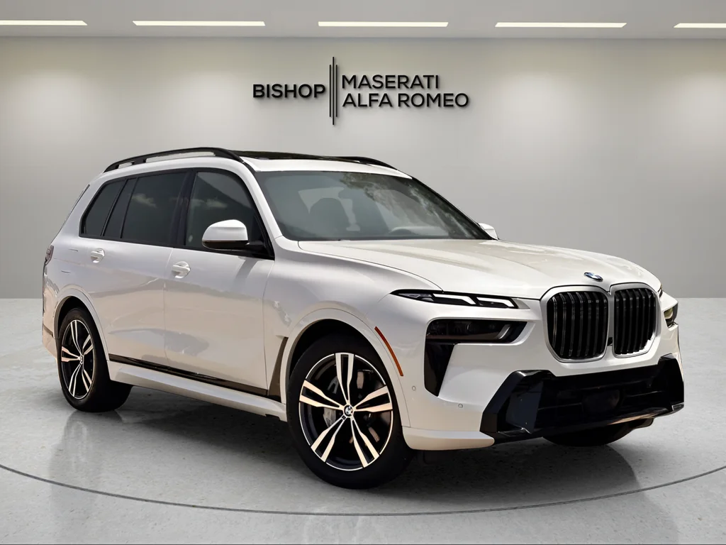 2025 BMW X7 xDrive40i's photo