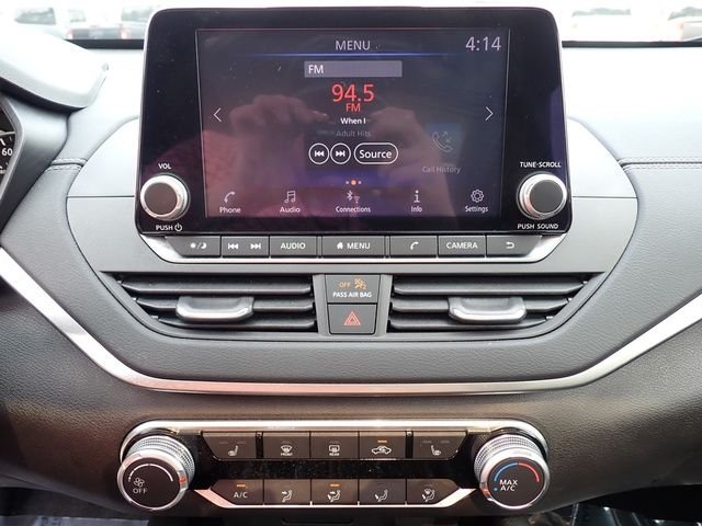 Used 2021 Gray Nissan 2.5 SV image 25
