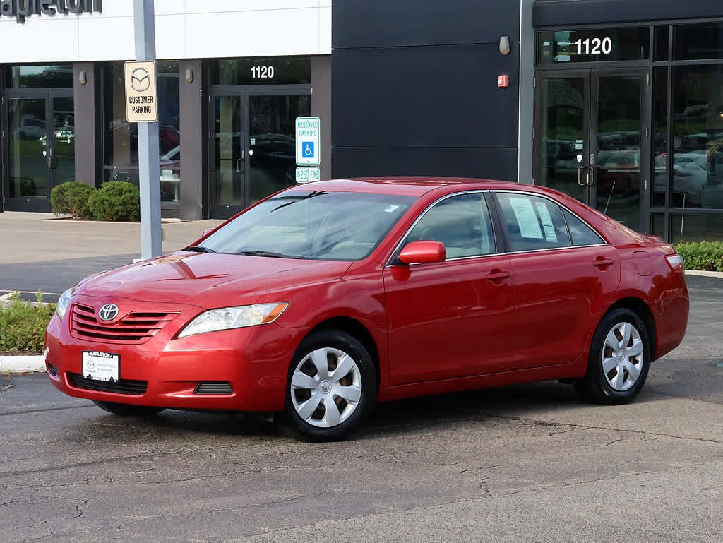 Used 2007 Toyota Camry LE with VIN 4T4BE46K47R010383 for sale in Libertyville, IL