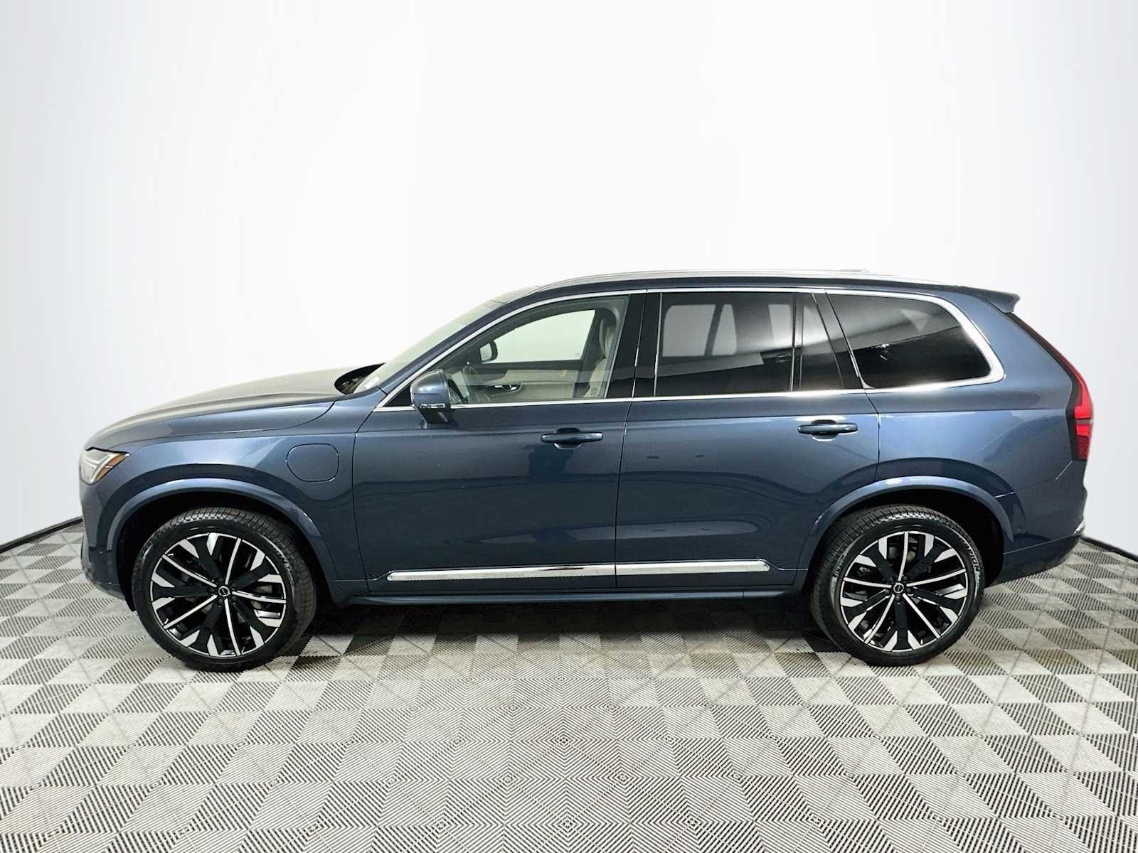Used 2026 Denim Blue Volvo Plus image 4