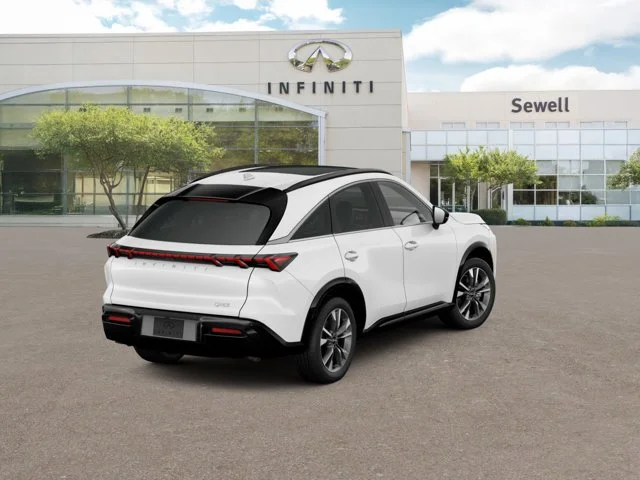 New 2027 RADIANT WHITE INFINITI Luxe AWD image 5