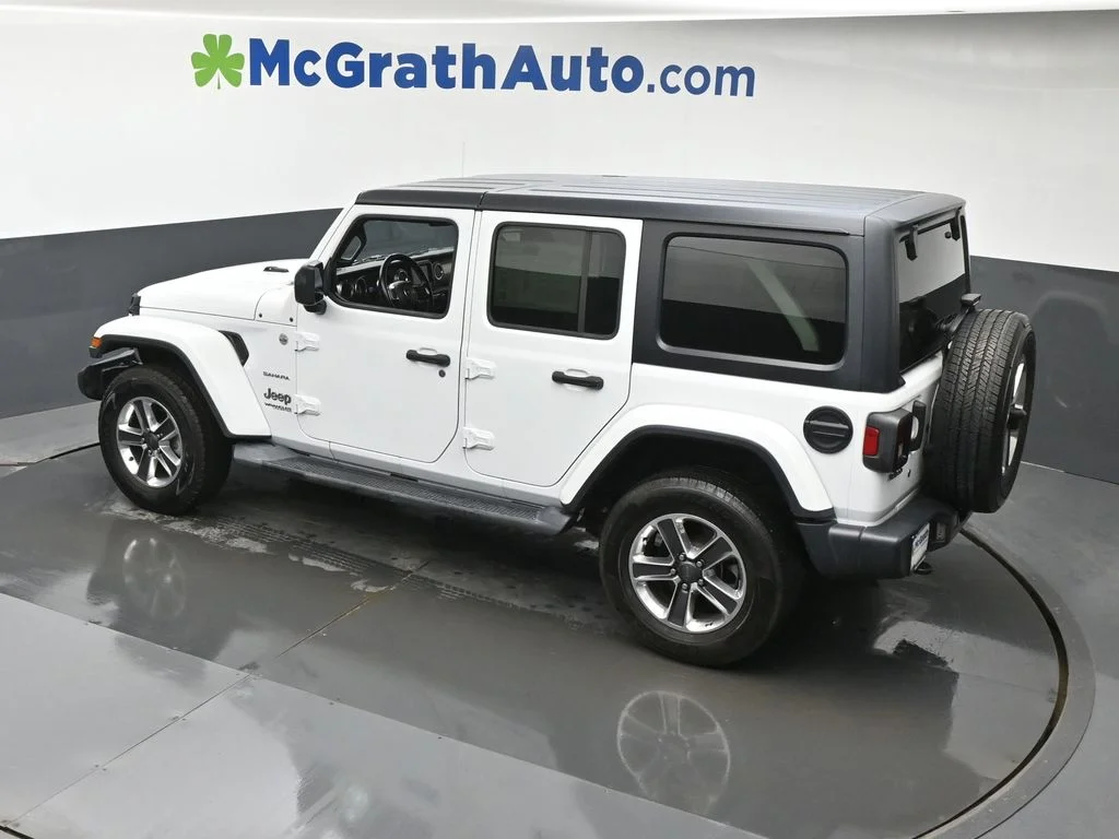Used 2020 White Jeep Unlimited Sahara image 24