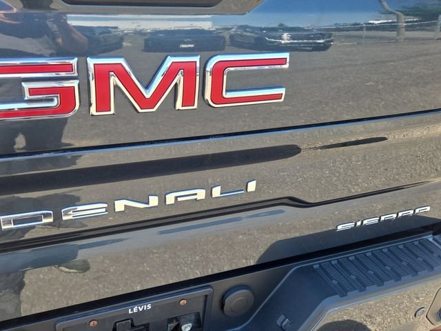 Used 2020 Dark Sky Metallic GMC Denali image 5
